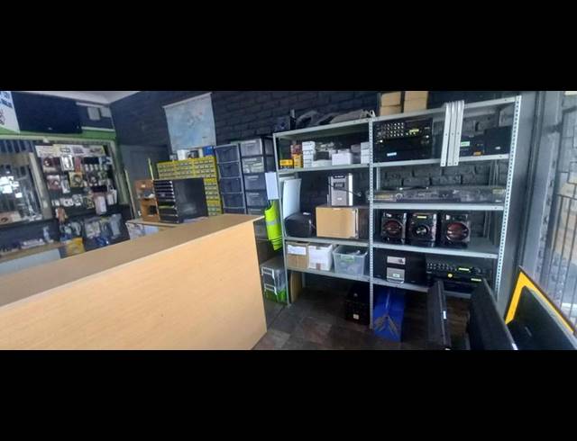 BUSINESS FOR SALE IN THREE RIVERS